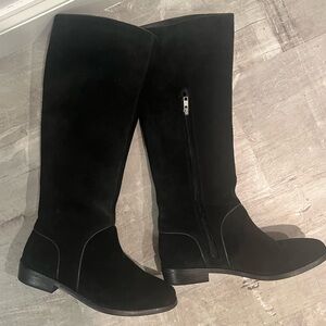 Elegant Black Knee-High Women's Boots